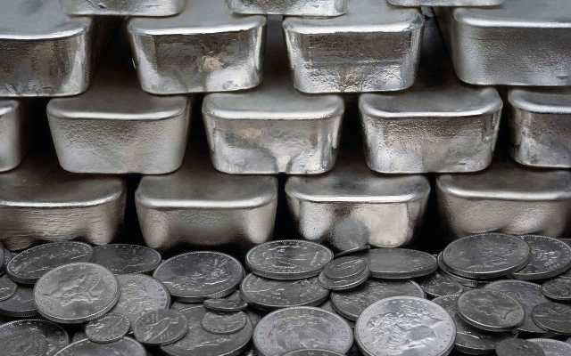 Silver MCX Under Short Covering; Support Zone at 41710 | Gold Silver Reports
