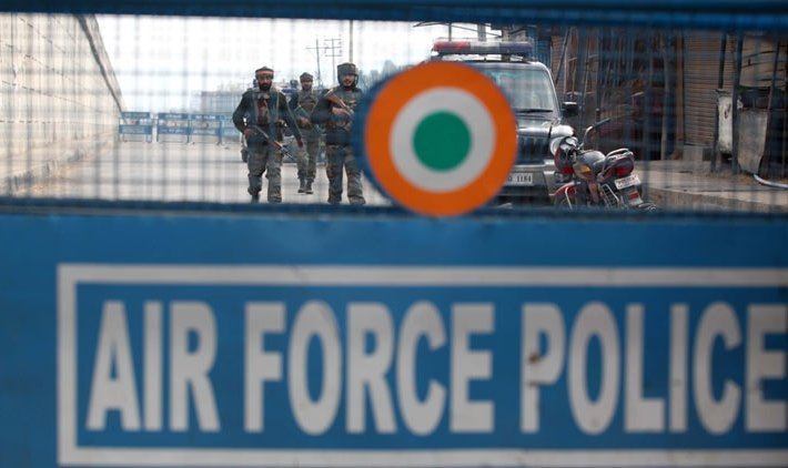 India Air Strikes in Pakistan ‘India Air Force Drops 1,000kg Bomb on Terror Camps’